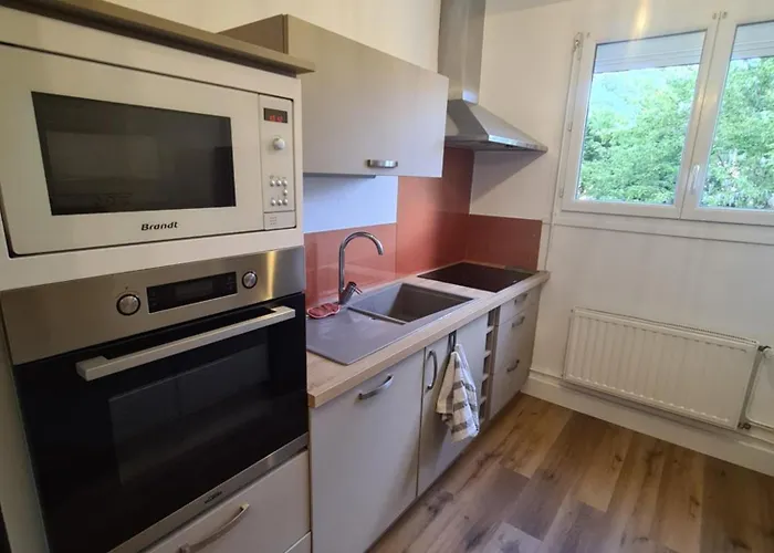 Le Champetre * Ажен