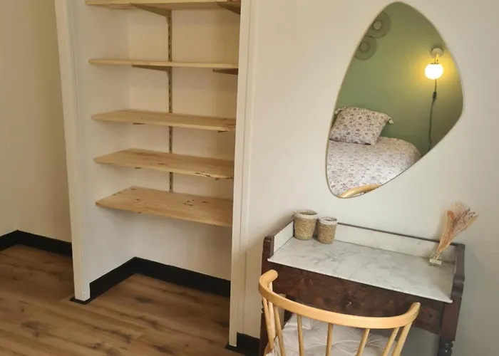 Le Champetre Apartment *